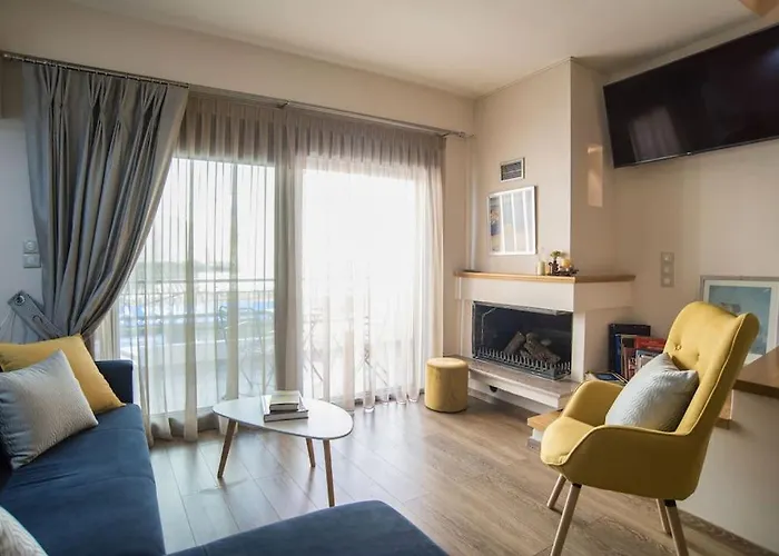 Modern, Stylish Maisonette