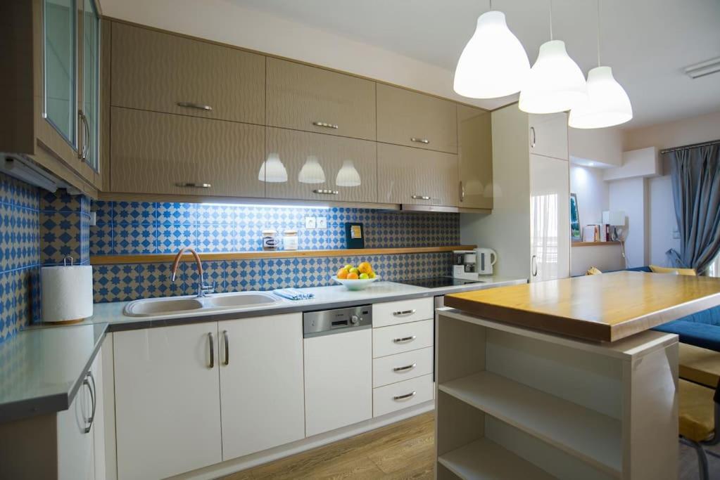 Modern, Stylish Maisonette Apartment *