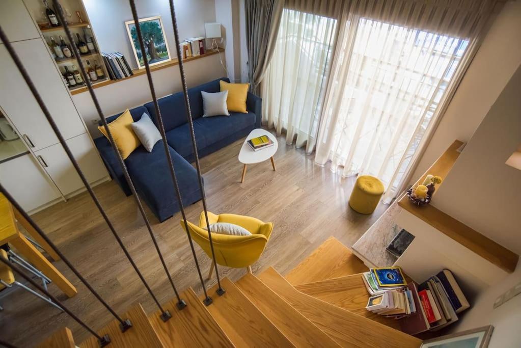 Apartment Modern, Stylish Maisonette *